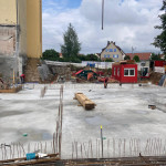 Die Bodenplatte des Gebäudes ist fertig